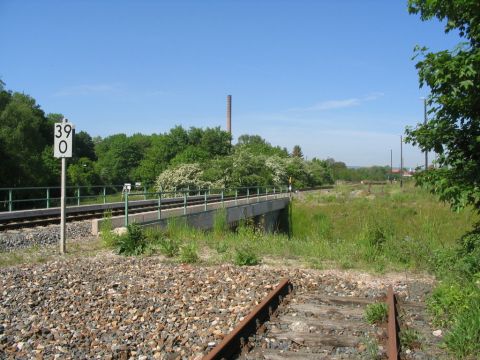 Brücke vor dem Bahnhof Mühlhausen