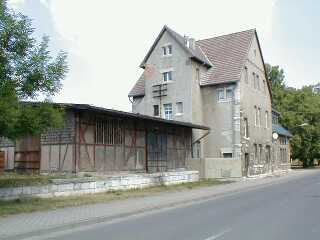 Bahnhof Oberdorla, Zugangssseite
