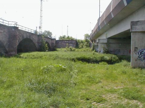 Ehemalige Br�cke �ber die Leine