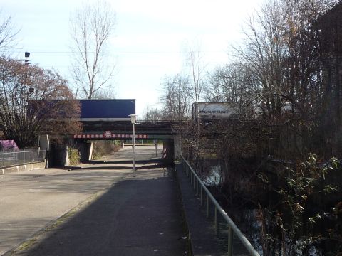 Brcke ber die Jahnallee und den Gewerbekanal