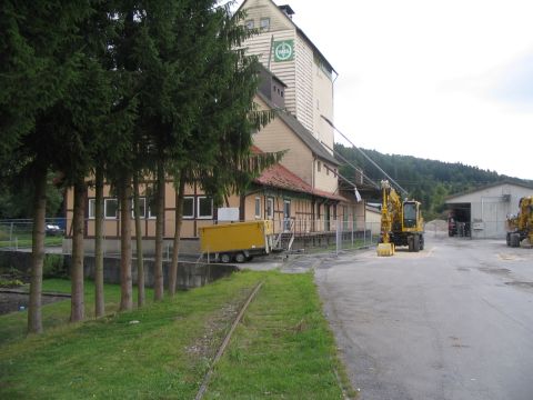 Zufahrt zum Raiffeisen-Lager