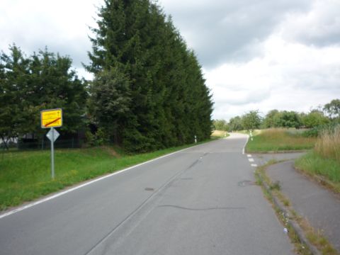 Bahnübergang über die Straße von Laudenberg nach Langenelz