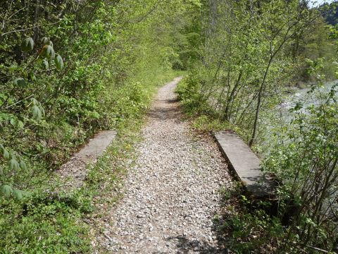 Zwischen Kennelbach und Fluh