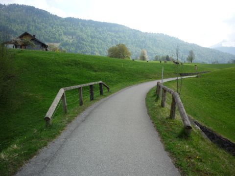 Bach- und Wegbr�cke