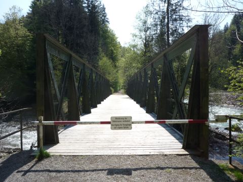 Brcke ber die Weiach