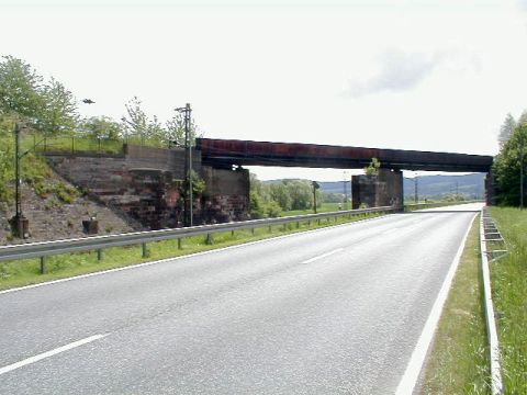 Brcke ber die Bahnlinie Bebra - Gttingen und die Bundesstrae