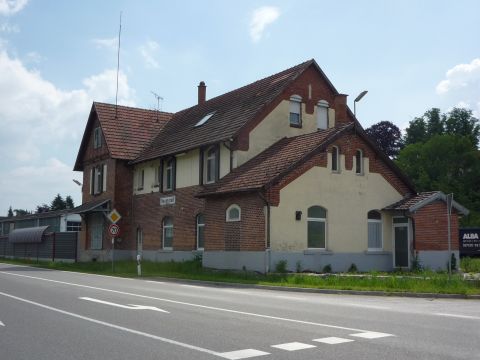 Bahnhof Neuenstadt