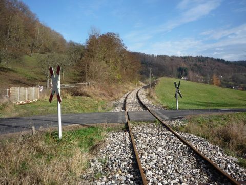 Bahnbergang zwischen Rudersberg und Klaffenbach-Alhtte