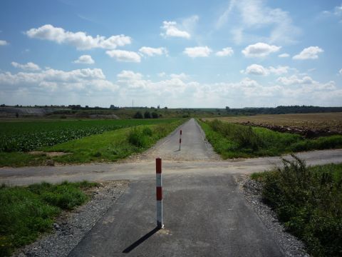 Bahnbergang zwischen Gelchsheim und Aub-Baldersheim