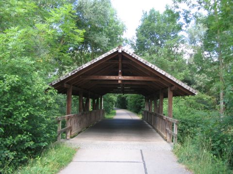 Brcke ber einen Graben der Schmutter