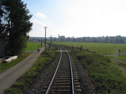 Bahnbergang zwischen Asch-Leeder und Denklingen